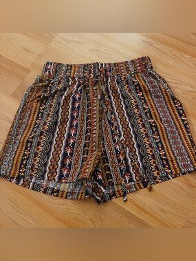 Boho Stripe Print Elastic-Waist Women's Shorts - Multi